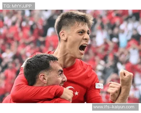 克罗斯：居莱尔和我不是同类型球员，我相信他能在皇马待很久